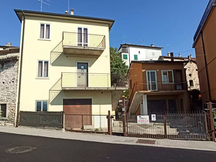 Casa indipendente in vendita in Via Lessini a Cerro Veronese
