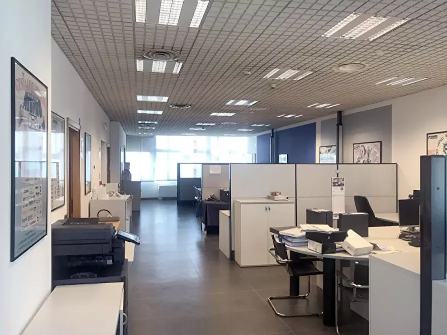 Ufficio in affitto in VIA MECENATE a Milano