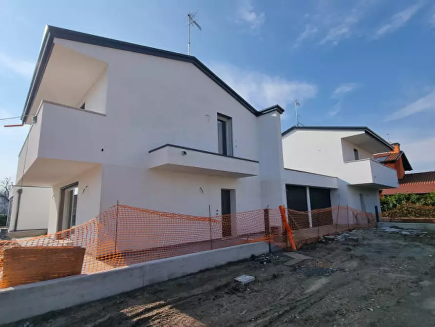 Casa bifamiliare in vendita in Via Monte Croce a Abano Terme