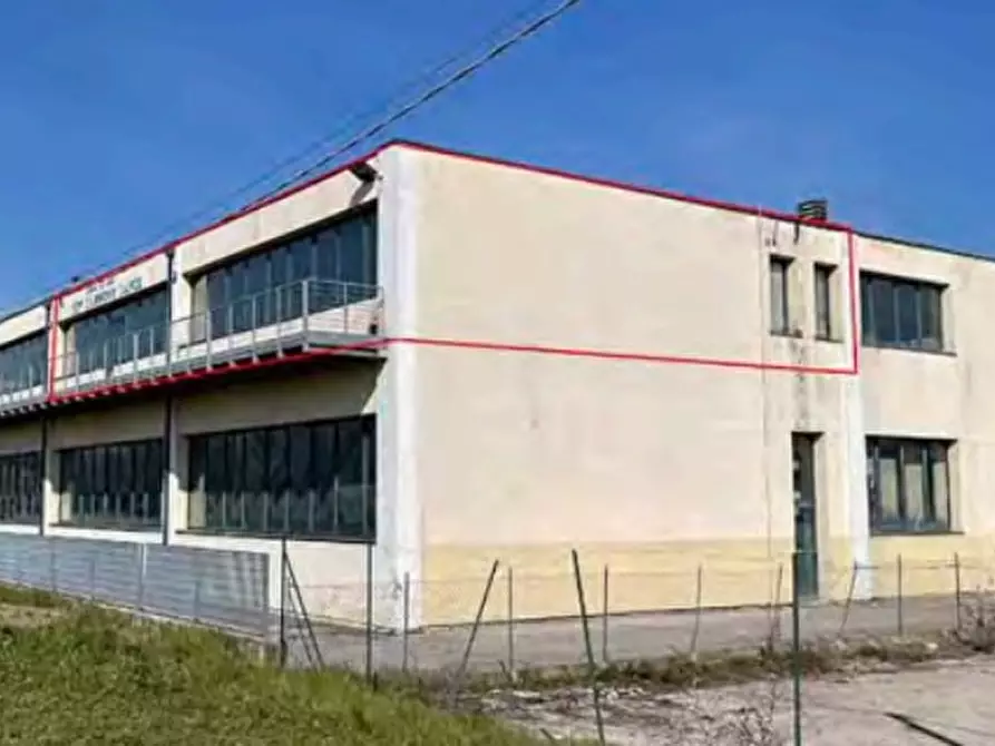 Capannone industriale in vendita in VIA PONTICELLI 54 a Agugliaro