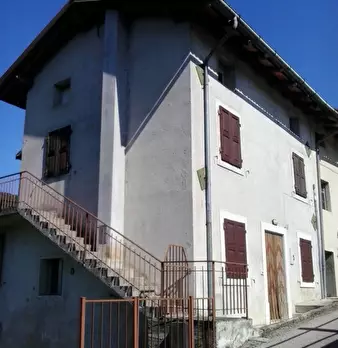 Rustico / casale in vendita in Via borgo san quirino, 8 a San Pietro Al Natisone