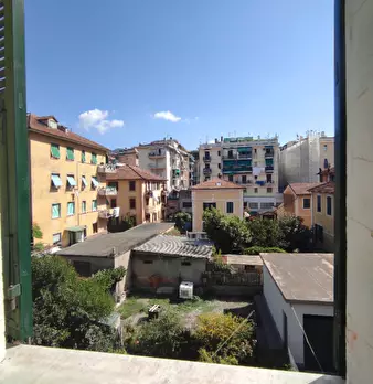 Appartamento in vendita in via ghizolfo a Rapallo