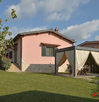 Villa in vendita in via tor di sasso a Roma