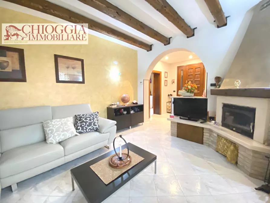 Casa trifamiliare in vendita in Via Pegorina a Chioggia