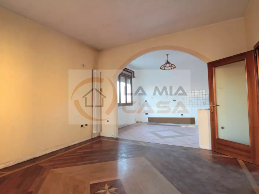 Casa bifamiliare in vendita in Via Roma campolongo maggiore a Campolongo Maggiore