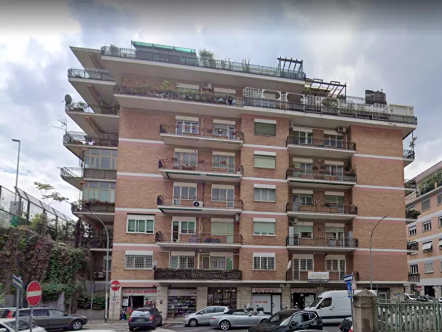 Appartamento in vendita in VIA DELLA FARNESINA a Roma