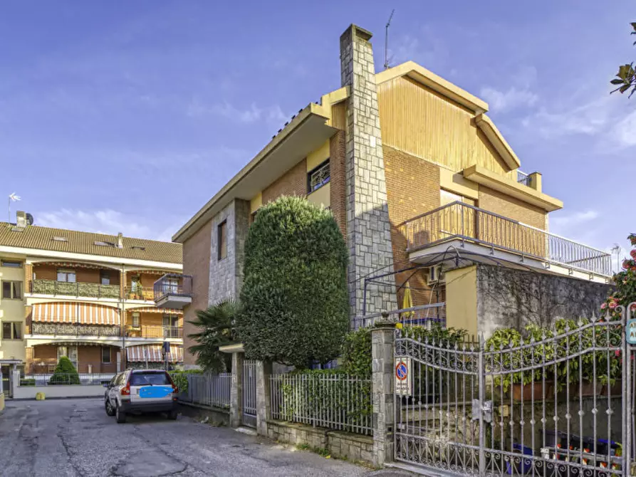 Casa bifamiliare in vendita in via Redipuglia a Settimo Torinese