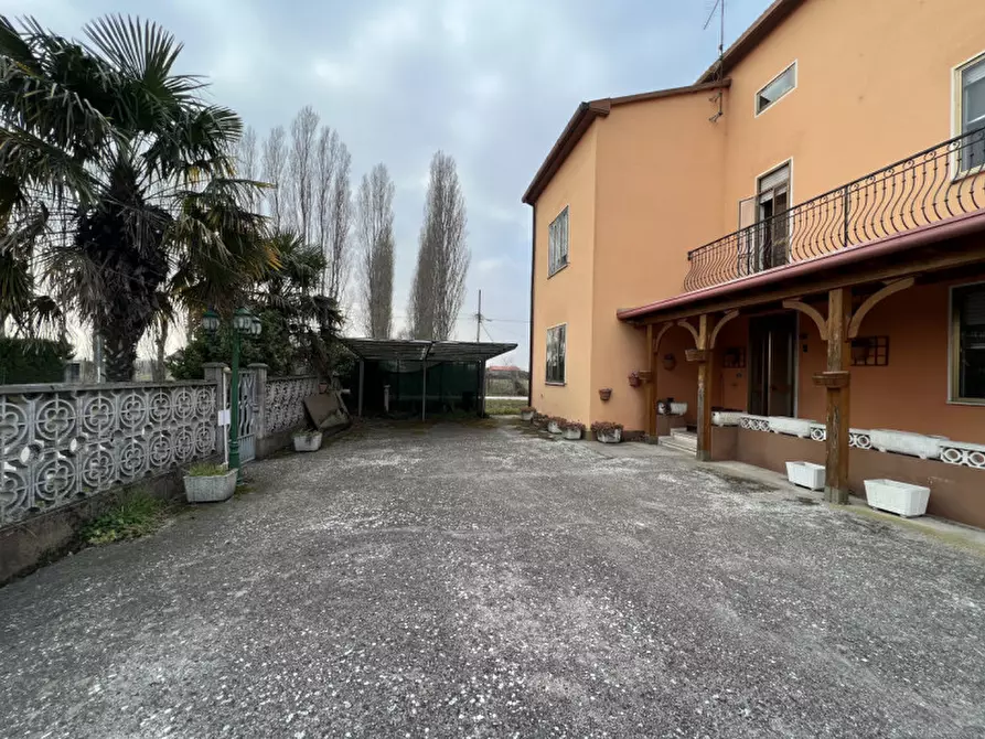 Casa indipendente in vendita in Via Canal di Valle a Chioggia