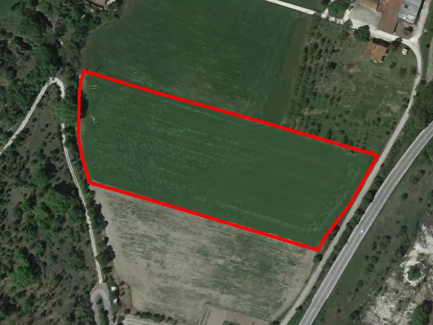 Terreno in vendita in località Ponte Rosso, Via Flaminia Nord – SP 3, N. snc a Cagli