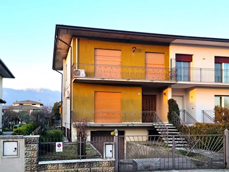 Casa bifamiliare in vendita a San Zenone Degli Ezzelini