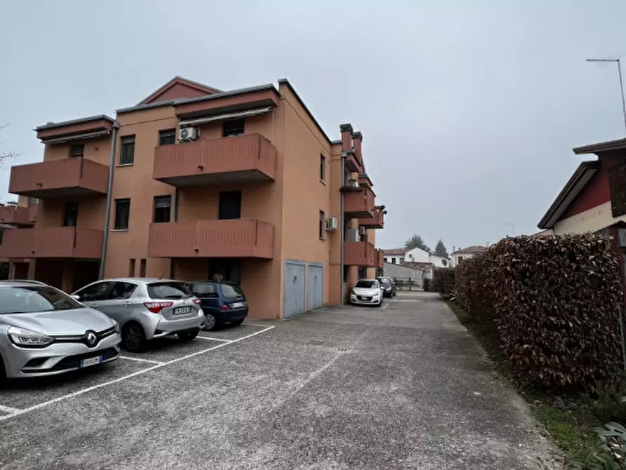 Appartamento in vendita in Padova via Montà a Padova