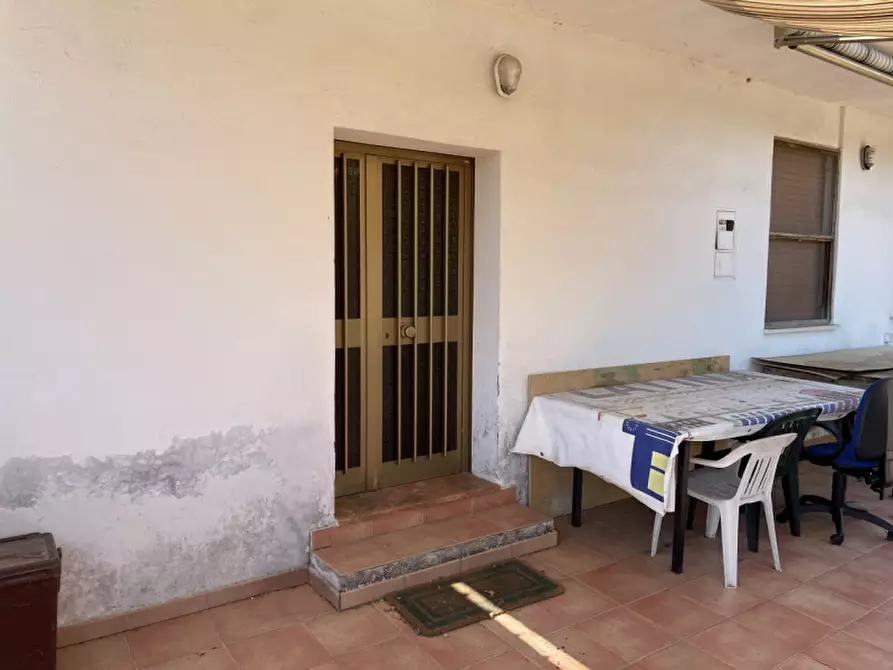 Casa indipendente in vendita in Via Idrovora a Latina