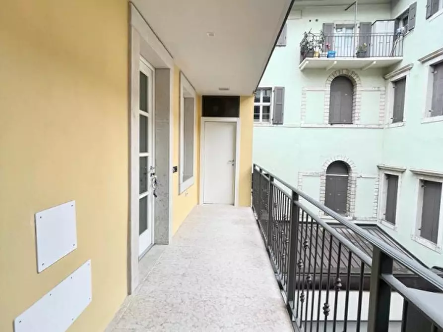 Appartamento in affitto in Via Mazzini a Rovereto