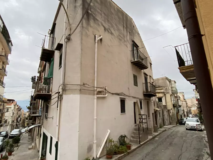 Appartamento in vendita in Via Francesco Testa a Monreale