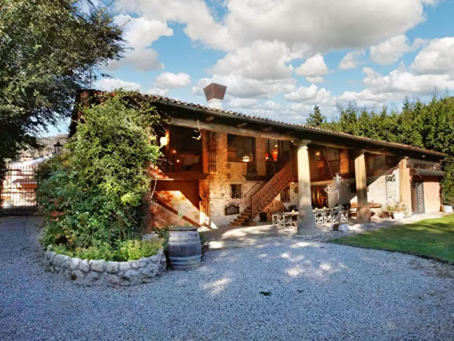 Villa in vendita in Via Ramiro Fabiani, N. 22 a Barbarano Mossano