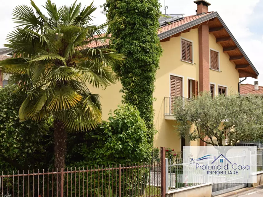 Casa bifamiliare in vendita in Via Aldo Moro a Vigonza