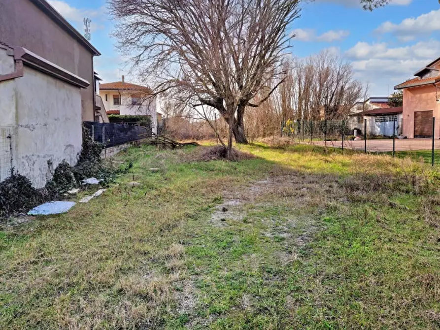 Terreno in vendita in Via Pegorina, N. 144 a Chioggia