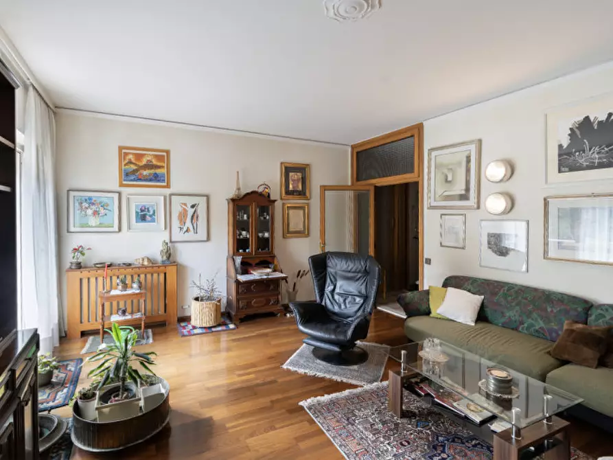 Appartamento in vendita in Viale Amedeo Duca D'Aosta a Bolzano