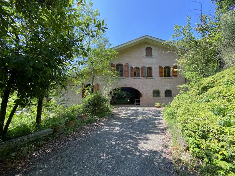 Villa in vendita in Fratelli Natalini a Vergato