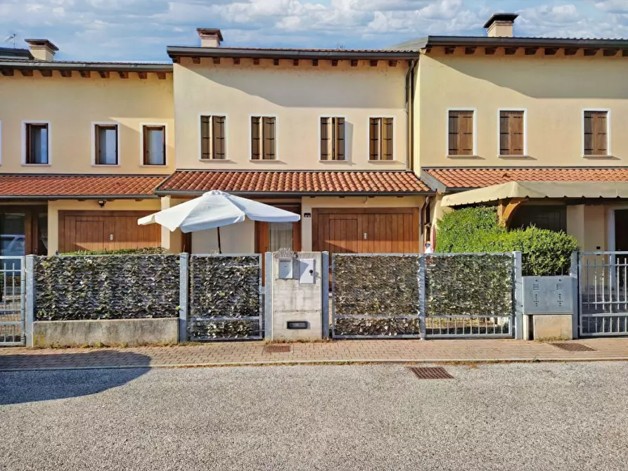 Villetta a schiera in vendita in Via Manfredini, N. 15/F a Este