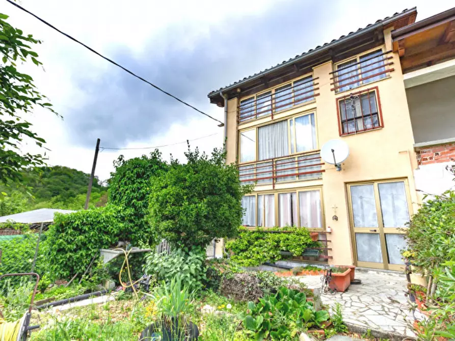 Villa in vendita in Frazione Sant'Anna Dei Boschi, 72 a Castellamonte