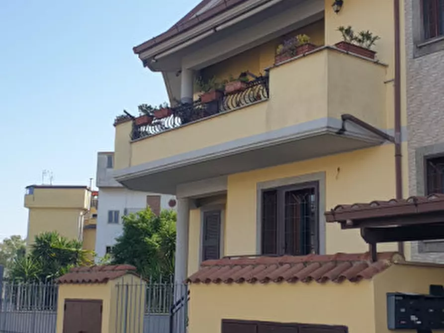 Appartamento in vendita in Via Marcello Alessio a Roma
