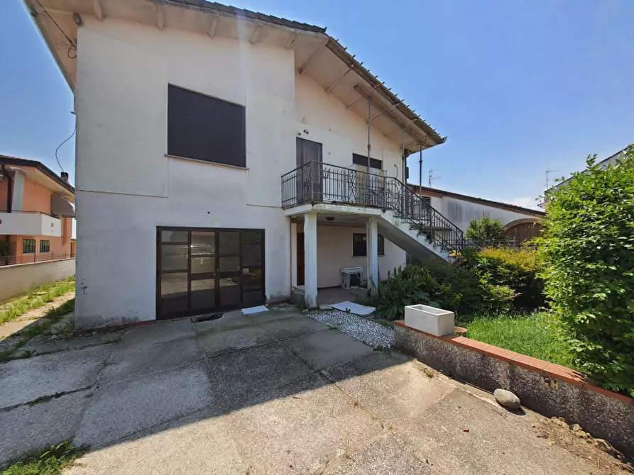 Casa indipendente in vendita in Via Passetto a Rovigo