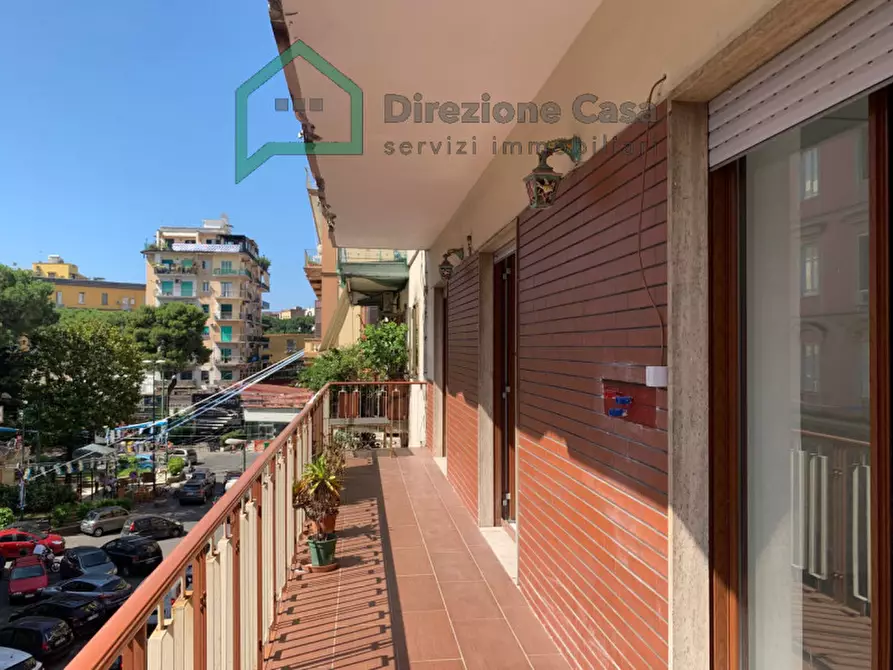 Appartamento in vendita in Via Mecedonia Melloni a Napoli