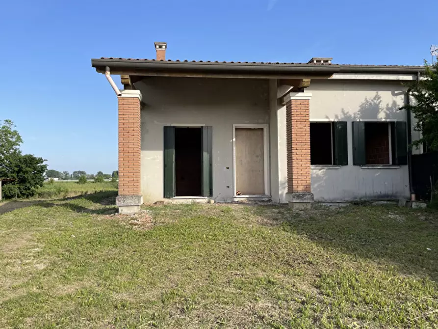 Casa bifamiliare in vendita in via cavaizza 10 a Borgo Veneto