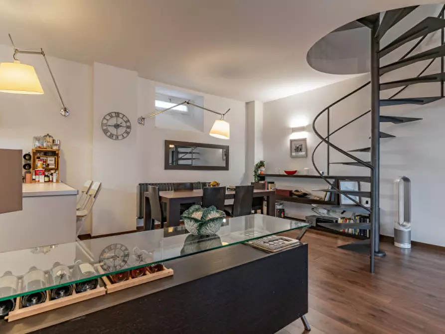 Appartamento in vendita in Via Ambrogio binda 34 a Milano