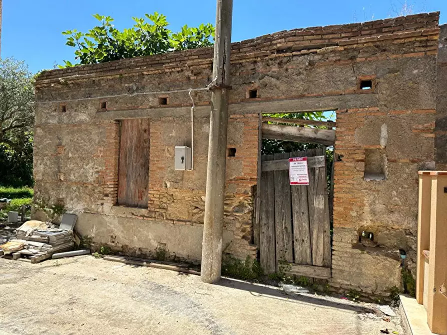Casa indipendente in vendita in Via Palmiro Togliatti, 195 a San Filippo Del Mela