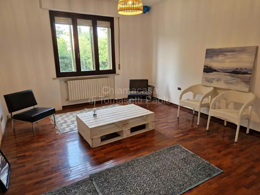 Casa bifamiliare in vendita in Via Zacconi a Fano