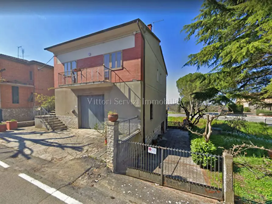 Casa indipendente in vendita in Via del Leccetello a Trequanda