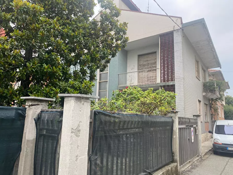 Casa bifamiliare in vendita in settimo torinese via della repubblica a Settimo Torinese