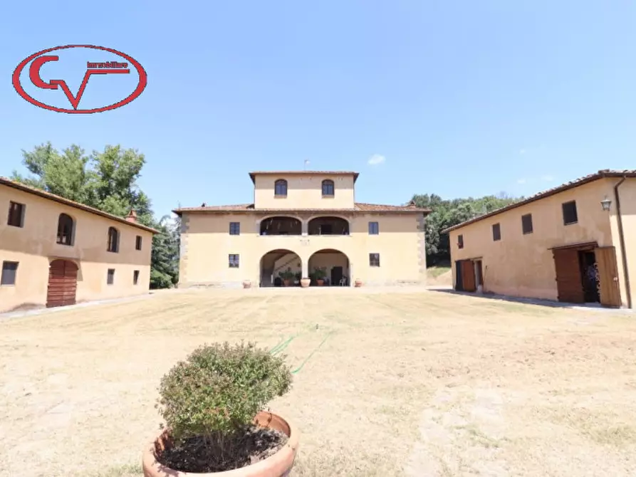 Villa in vendita in Laterina a Laterina Pergine Valdarno