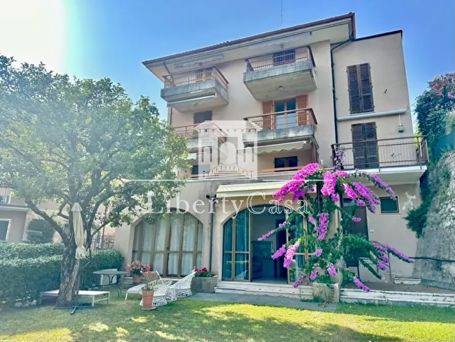Appartamento in vendita in Via Valle fiorita a Gardone Riviera