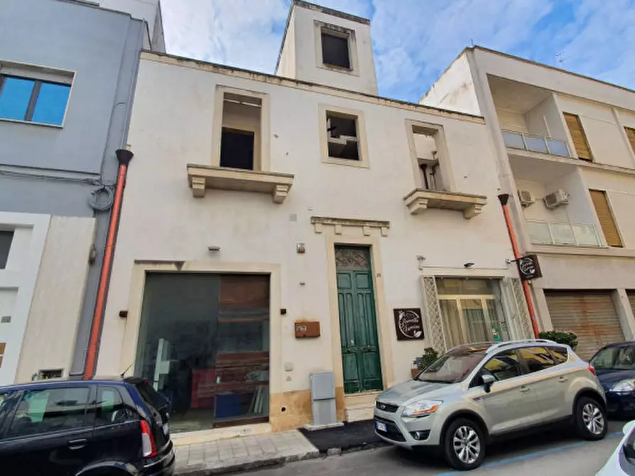 Casa indipendente in vendita in Via Filippo Bacile a Lecce