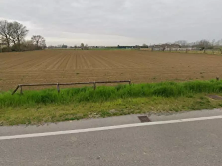 Terreno in vendita in Via Volpino a Pianiga