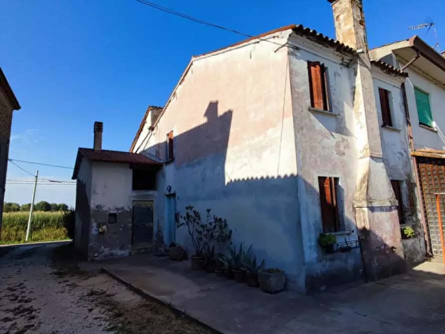 Casa bifamiliare in vendita a Borgo Veneto