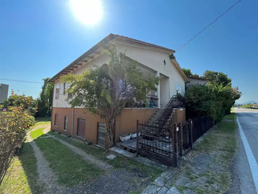 Casa bifamiliare in vendita in Via degli Aceri a Grisignano Di Zocco