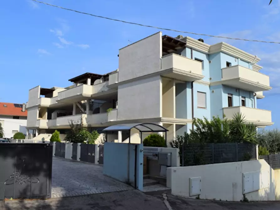 Appartamento in vendita in Strada Vicinale Colle Cervone a Pescara
