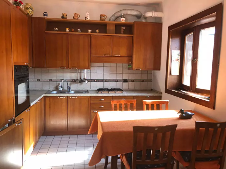 Appartamento in vendita in Via Castellani a Cerro Veronese