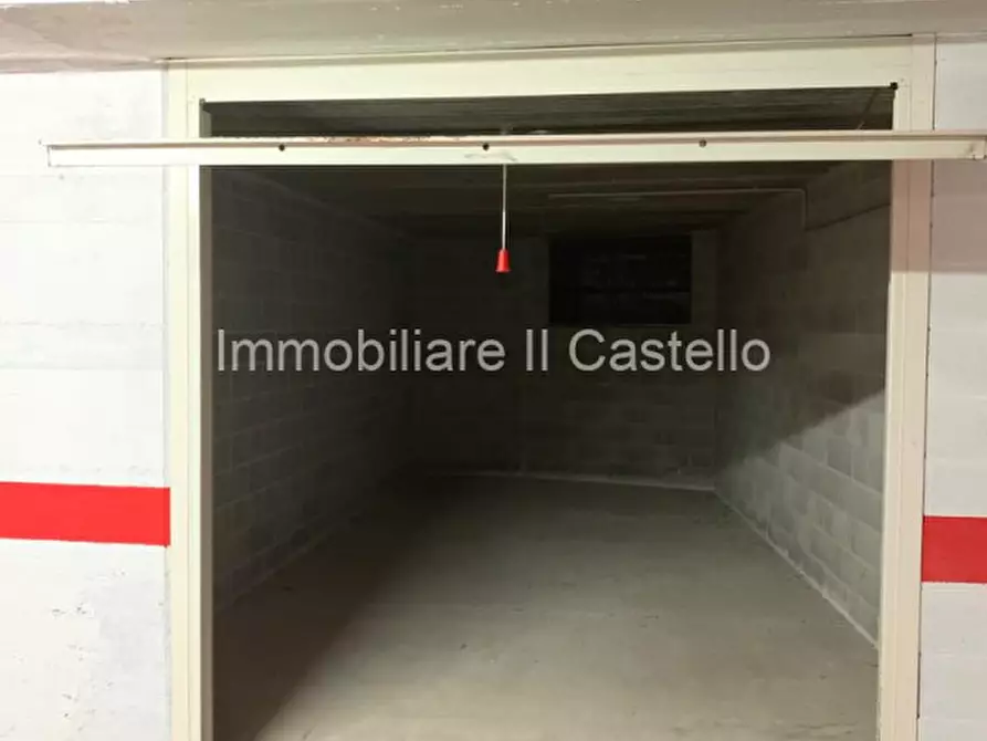Garage in vendita in via silvio pellico a Castiglione Del Lago
