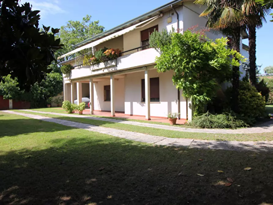 Casa indipendente in vendita in Via Vittorio Veneto a Grisignano Di Zocco