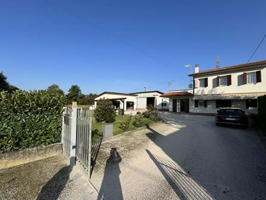 Casa indipendente in vendita in VIA FUSINATO 11 a Vigodarzere