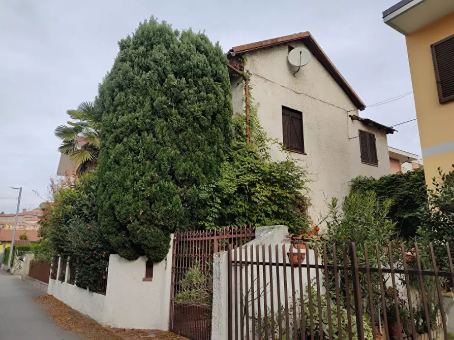 Villa in vendita in via XXIV Maggio n. 29 a Moncalieri
