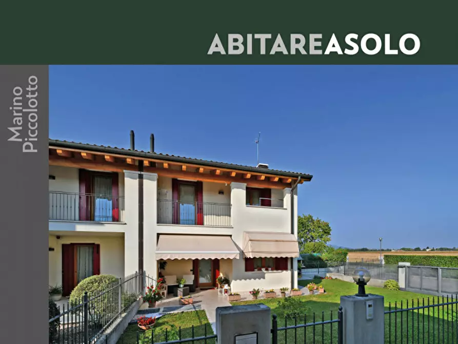 Casa bifamiliare in vendita in via Puccini a Asolo