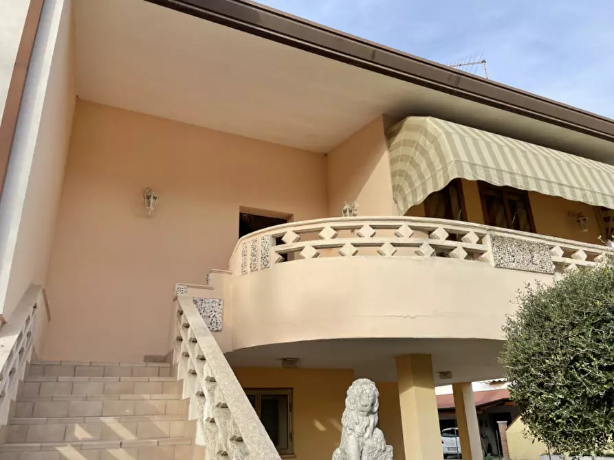 Casa bifamiliare in vendita in mameli a Solesino