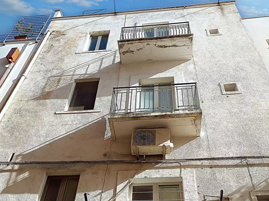 Casa indipendente in vendita in Via Raffaele NettI, N. 9 a Castellana Grotte