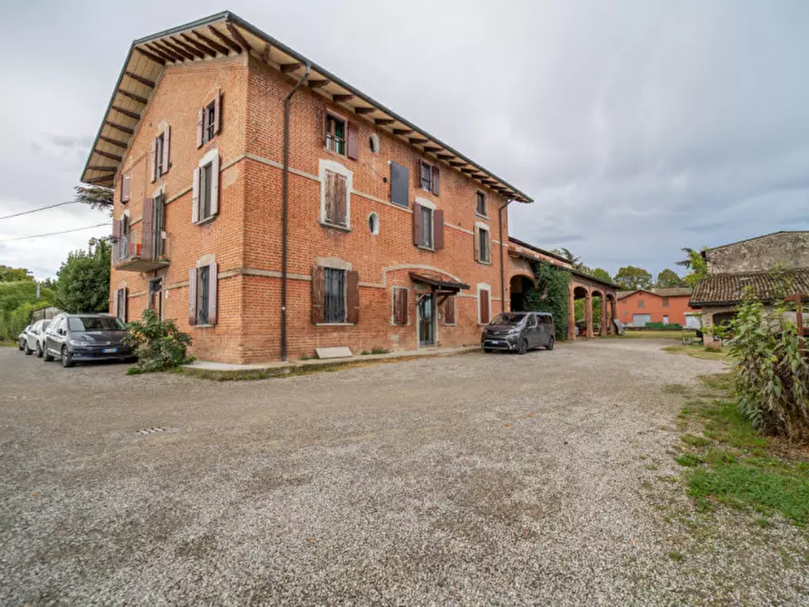 Villa in vendita in Strada Provinciale di Calestano a Collecchio